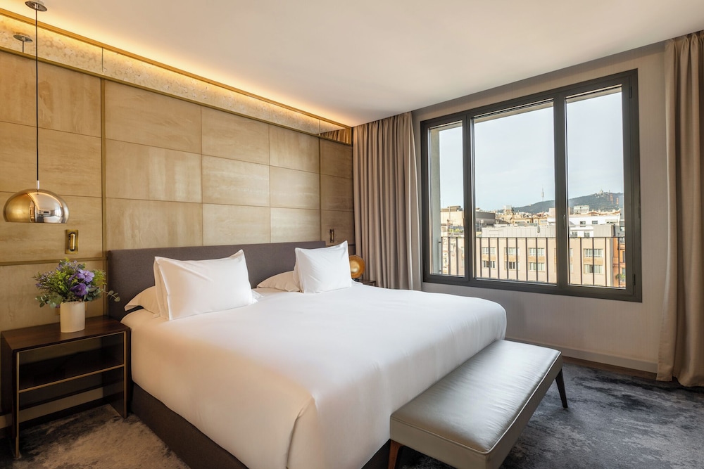 PENTHOUSE SUITE