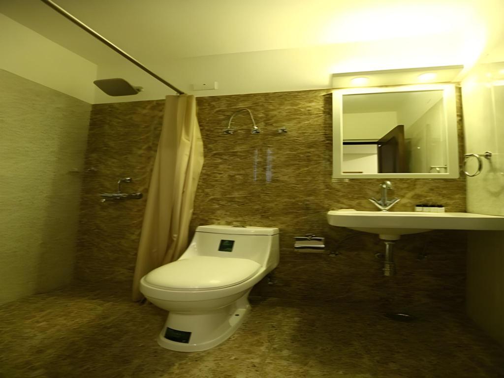 Hotel Rainbow 10/11