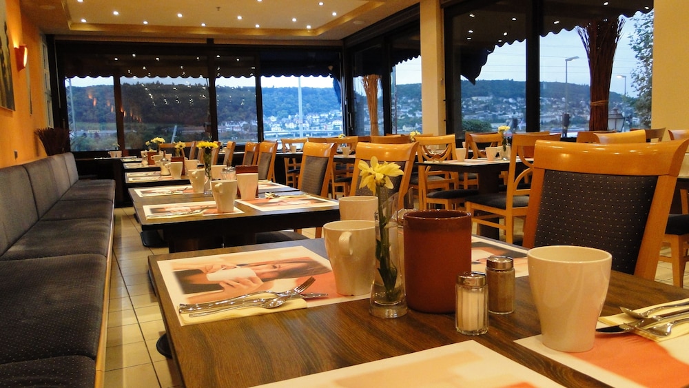 Hoteltraube Rudesheim 44/50