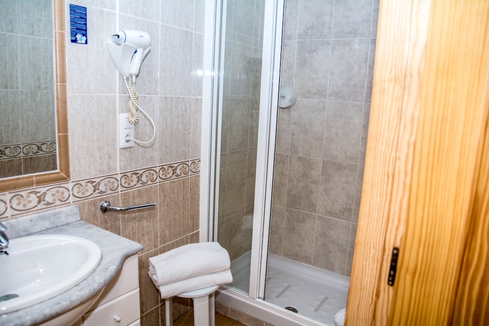 HOTEL TORRE SANT JUAN 29/33