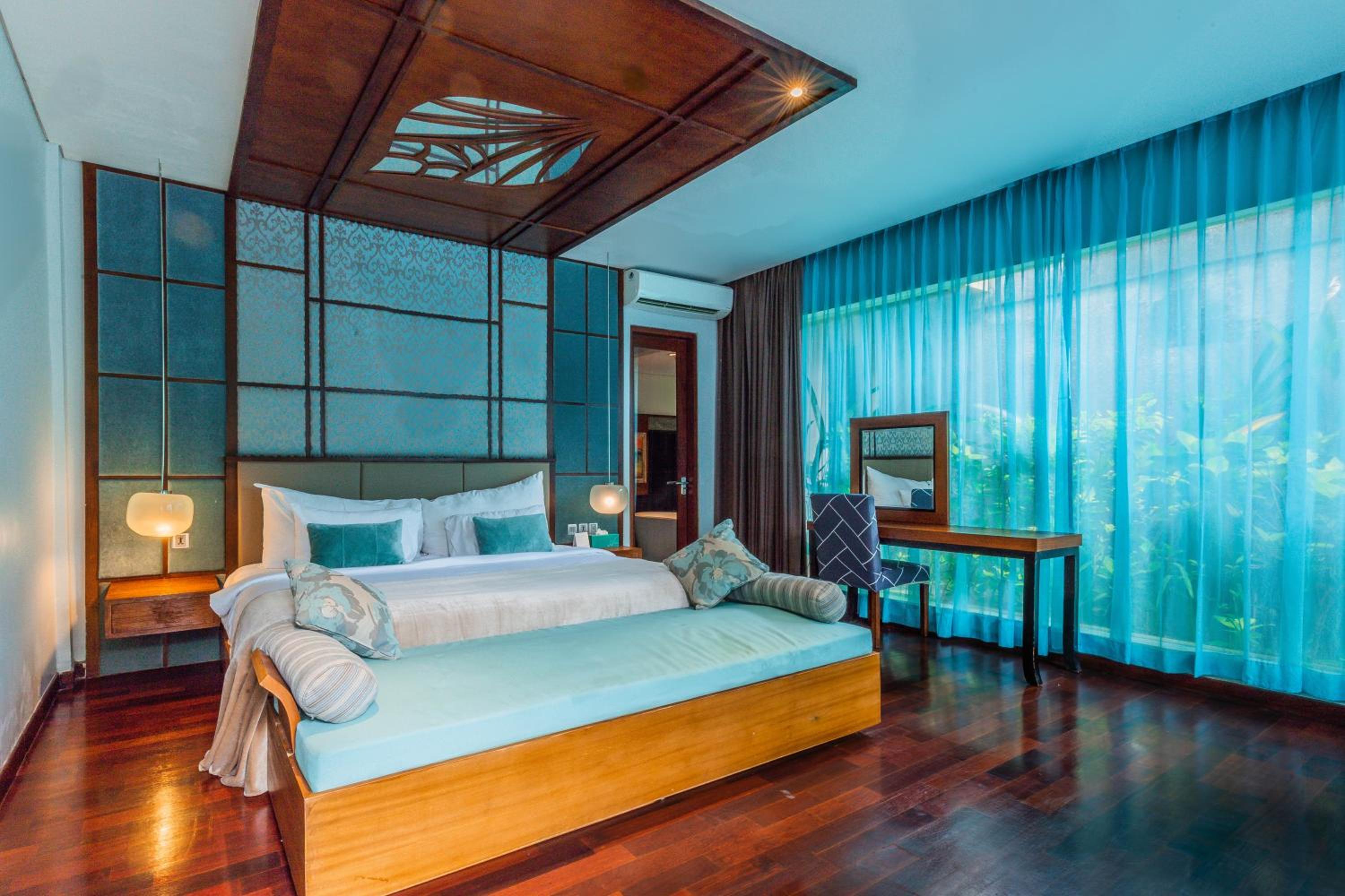 3 Bedrooms, Pool, Villa