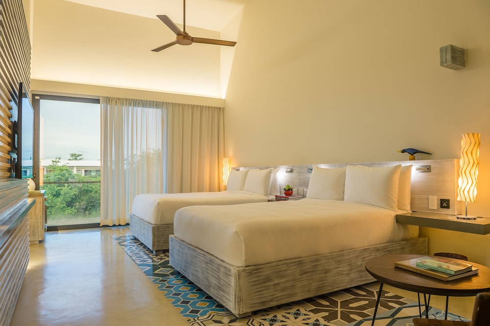 Room, 2 Double Beds, Lagoon Area، Andaz Mayakoba Resort Riviera Maya - a concept by Hyatt 7/10