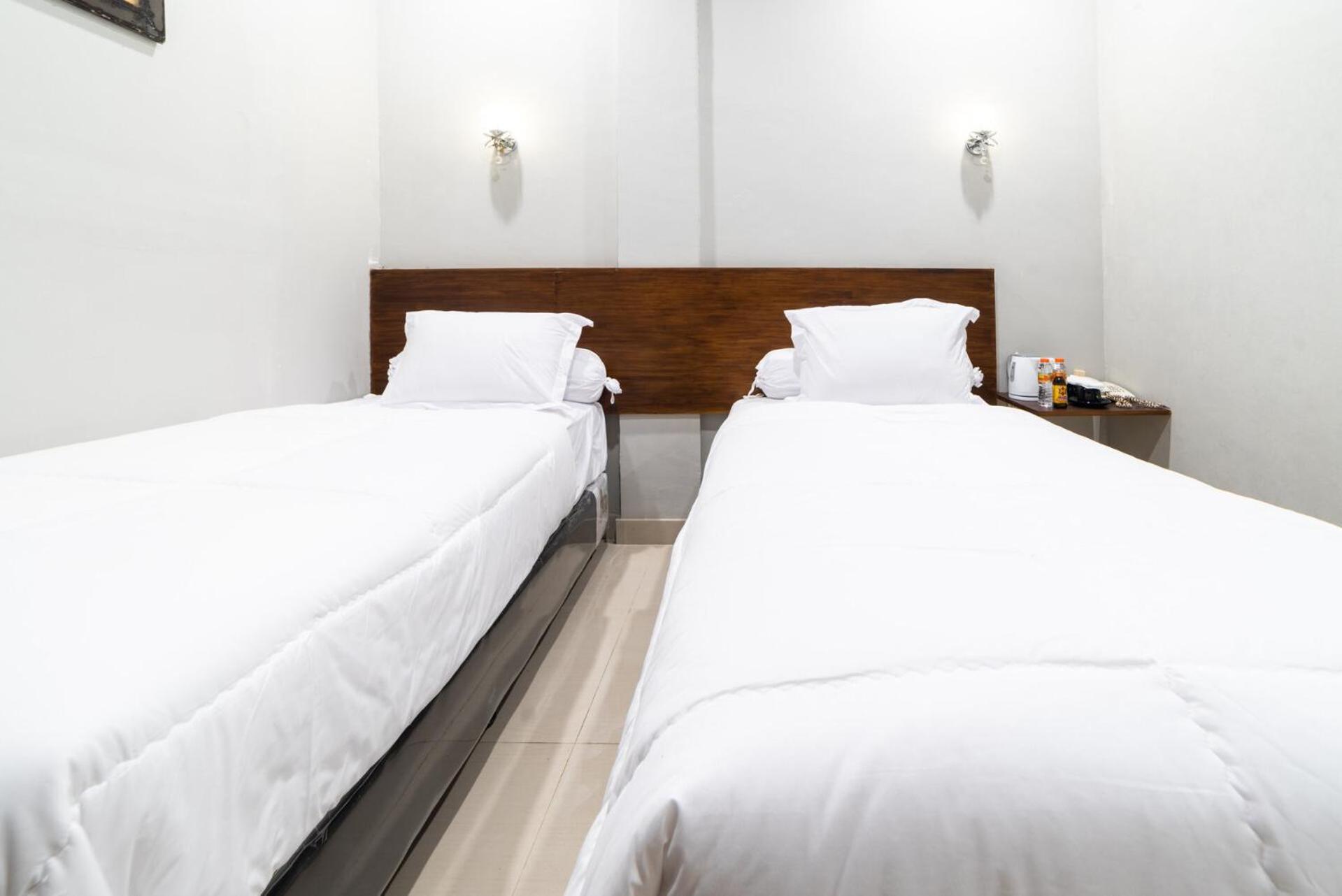 Glamour Hotel and Spa 11/27