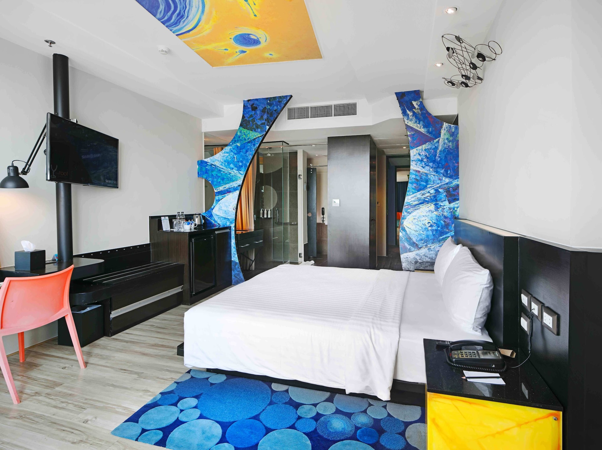 rooms