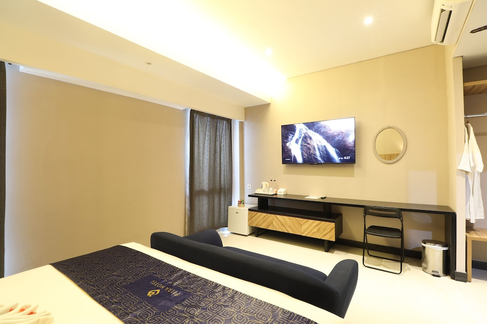 Fitra Hotel Majalengka 35/43