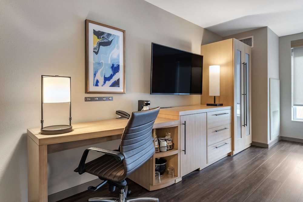 Hyatt Place Indianapolis Carmel 45/54