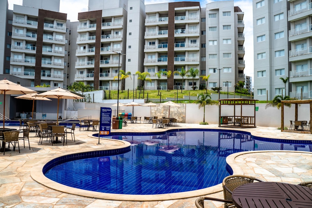 Lagoa Eco Towers Resorts 33/36