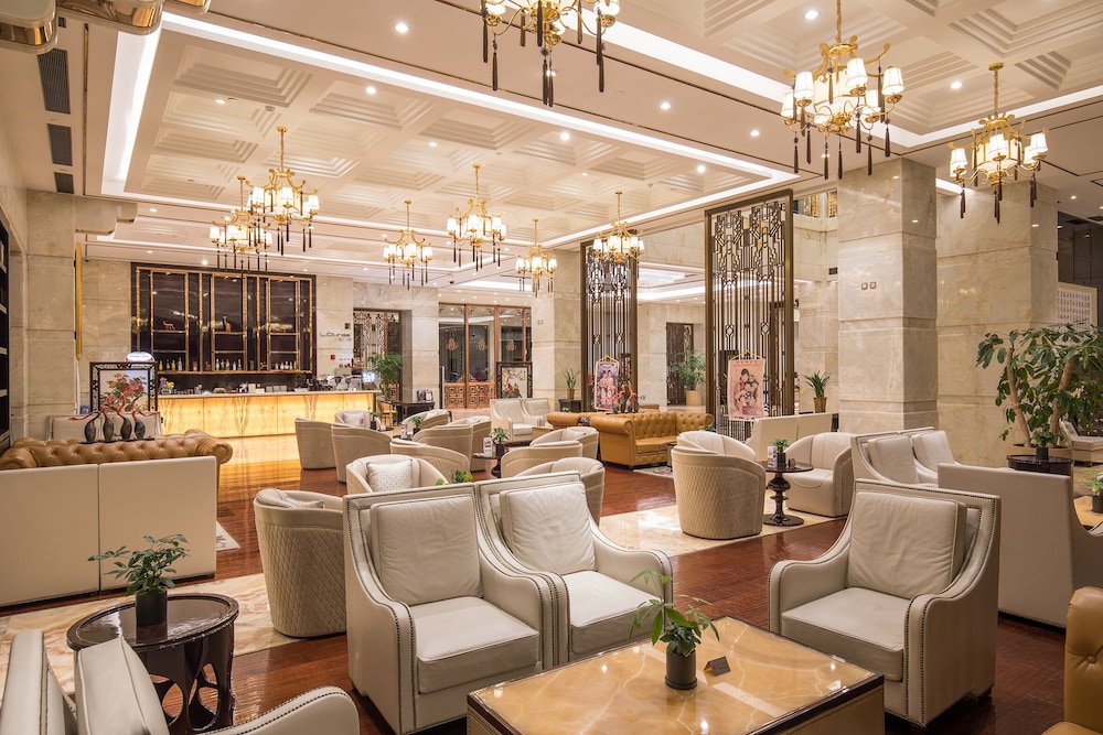 Royal Garden Hotel Shanghai 36/50