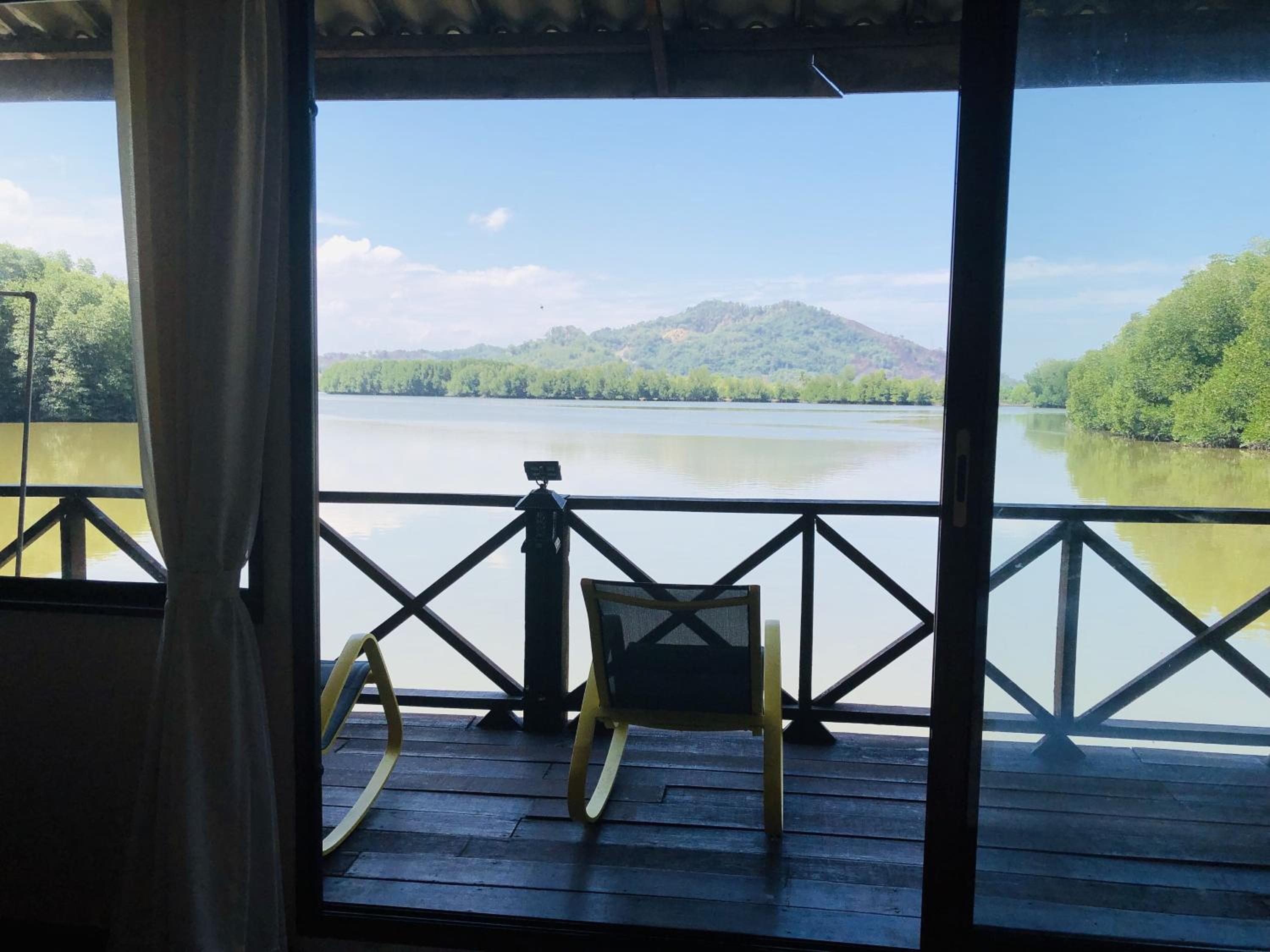 Gayang Friendly Water House Homestay 37/42