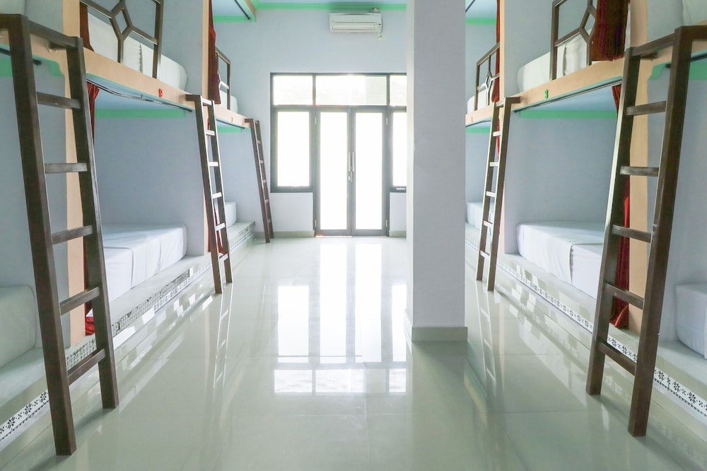 Pering Bungalow 48/60