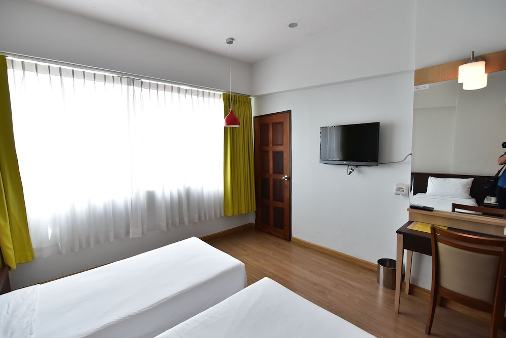 SUPERIOR, TWIN BEDS