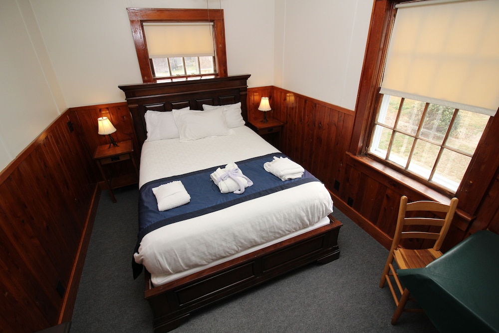 Nags Head Beach Inn by KEES Vacations 17/54