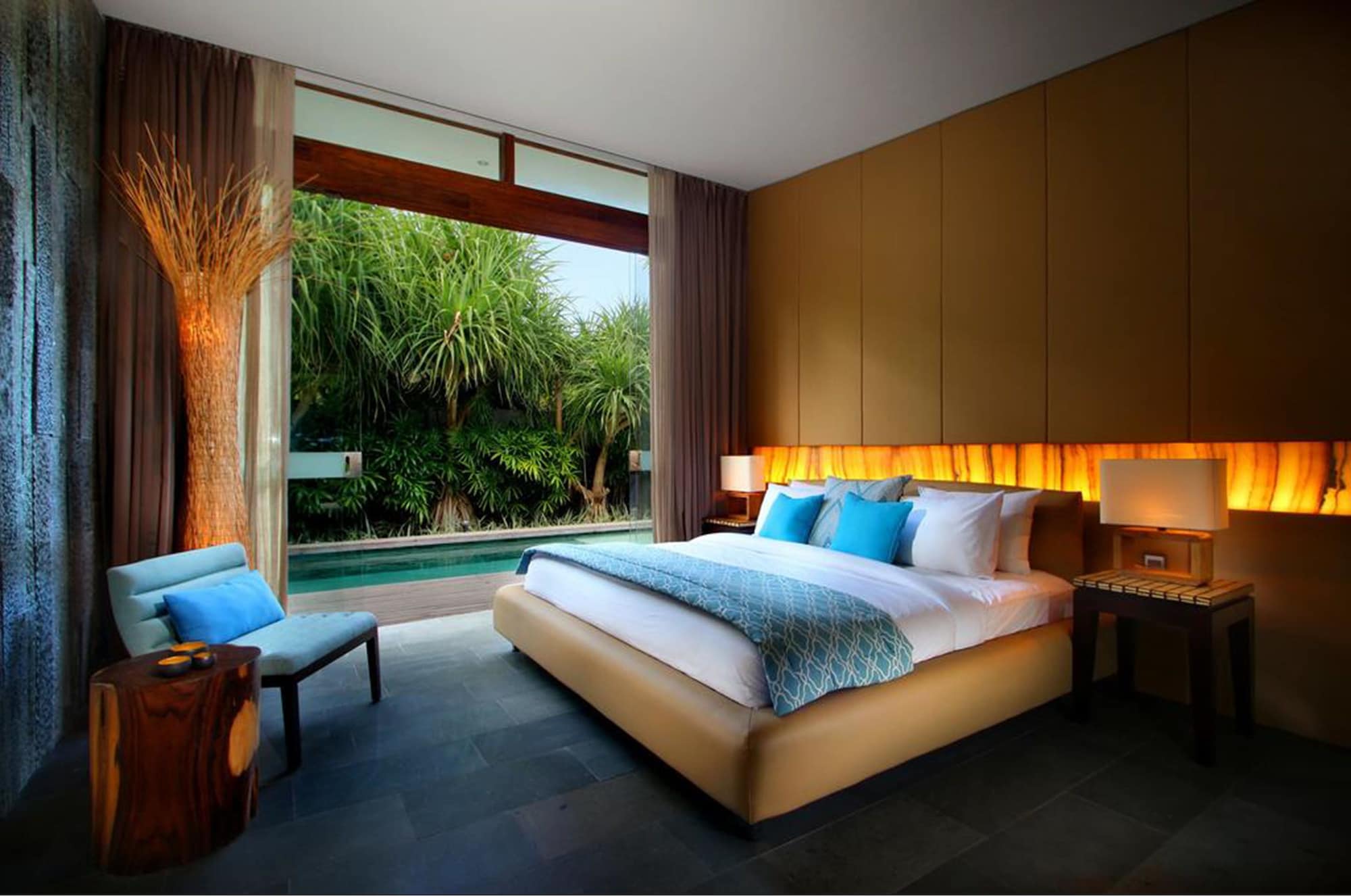2 BEDROOMS, POOL, VILLA