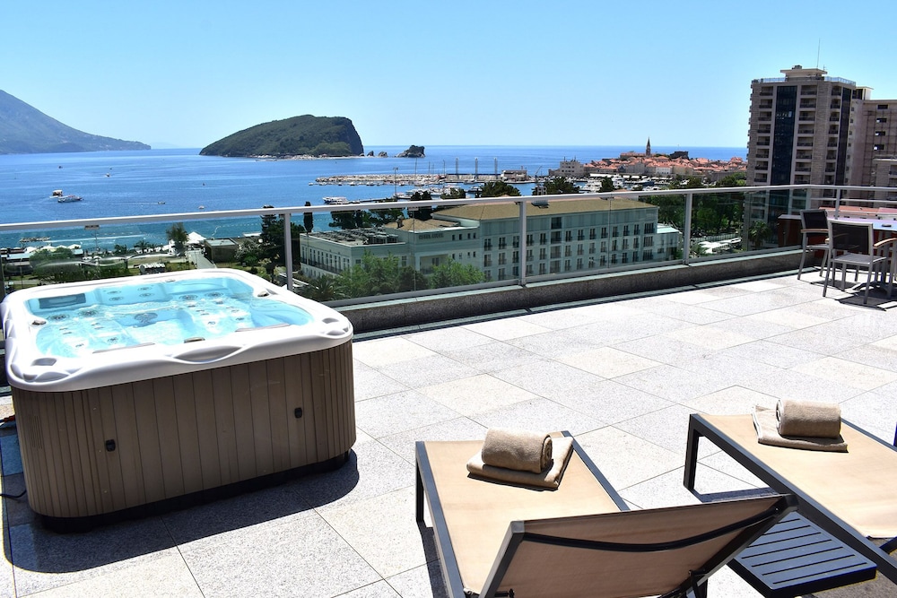 Hotel TQ Plaza Budva 23/47