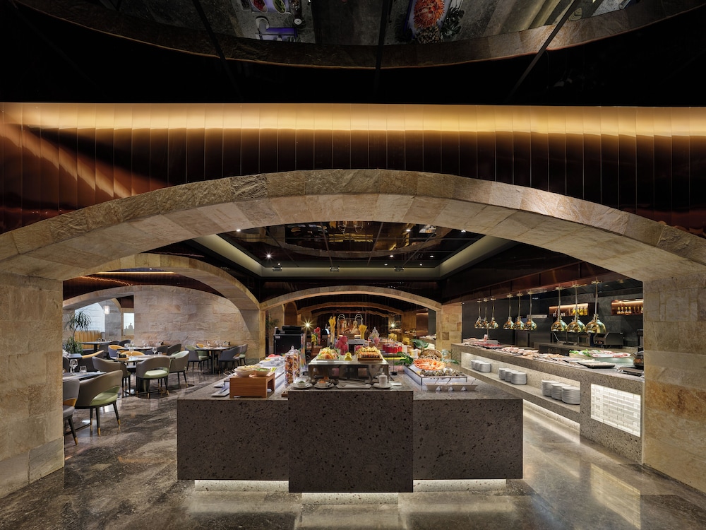 Poly Plaza Hotel Beijing 11/56