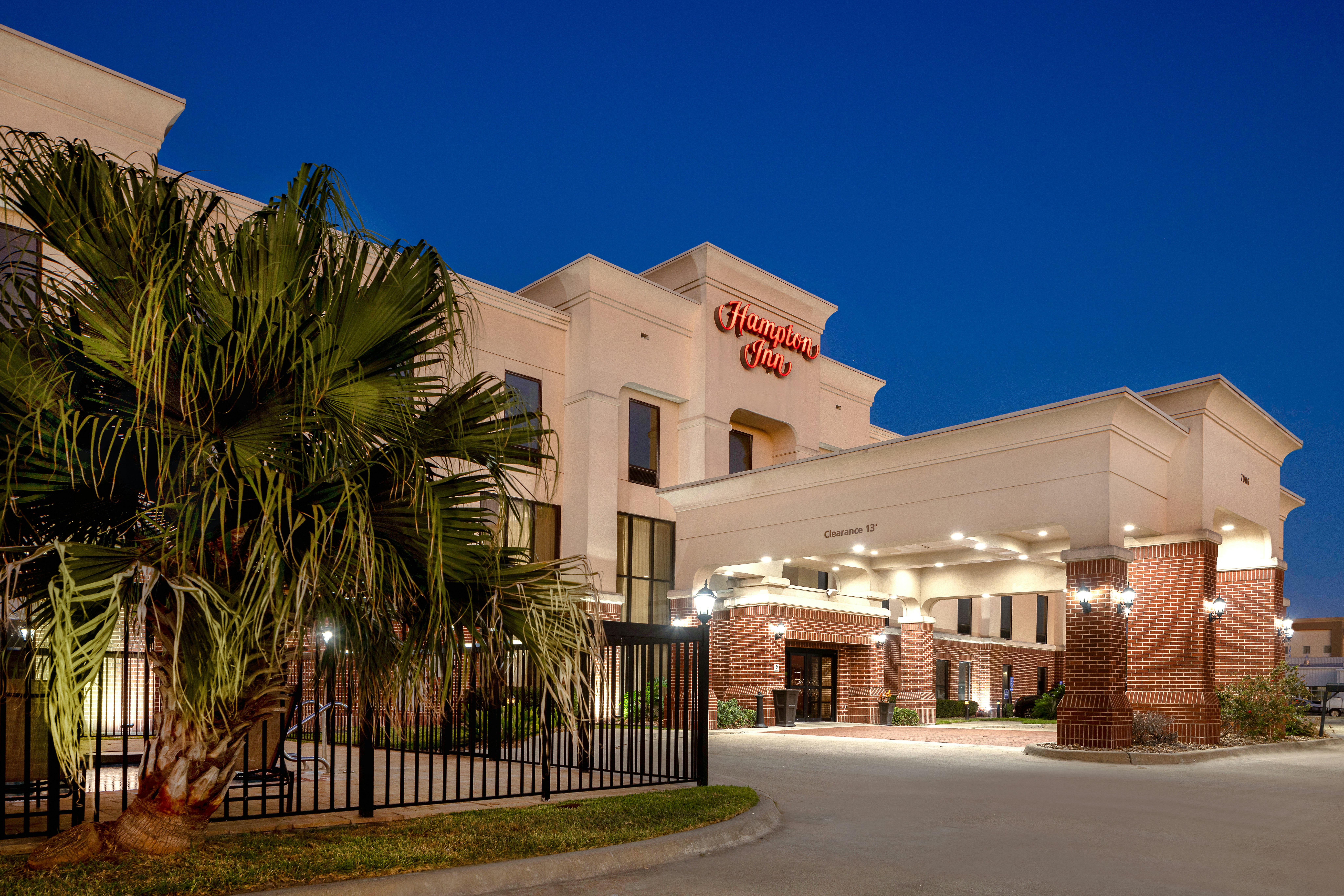 Hampton Inn Victoria 53/58