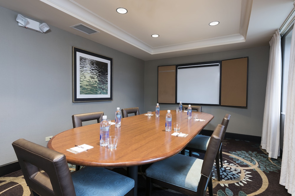 Staybridge Suites Chicago Oakbrook Terrace 57/64