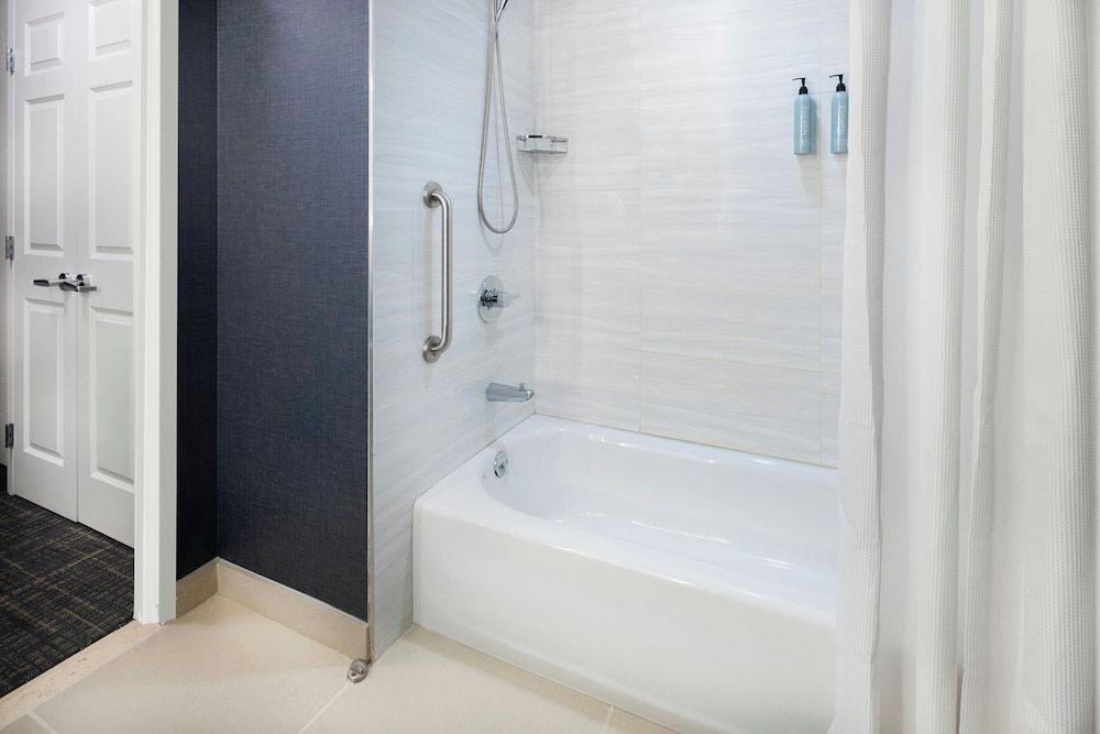 Residence Inn by Marriott Rochester Henrietta 64/64