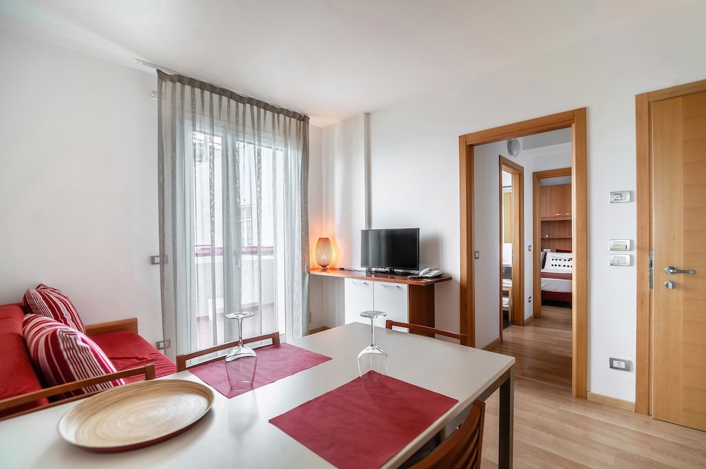 Domino Suite Hotel 14/50