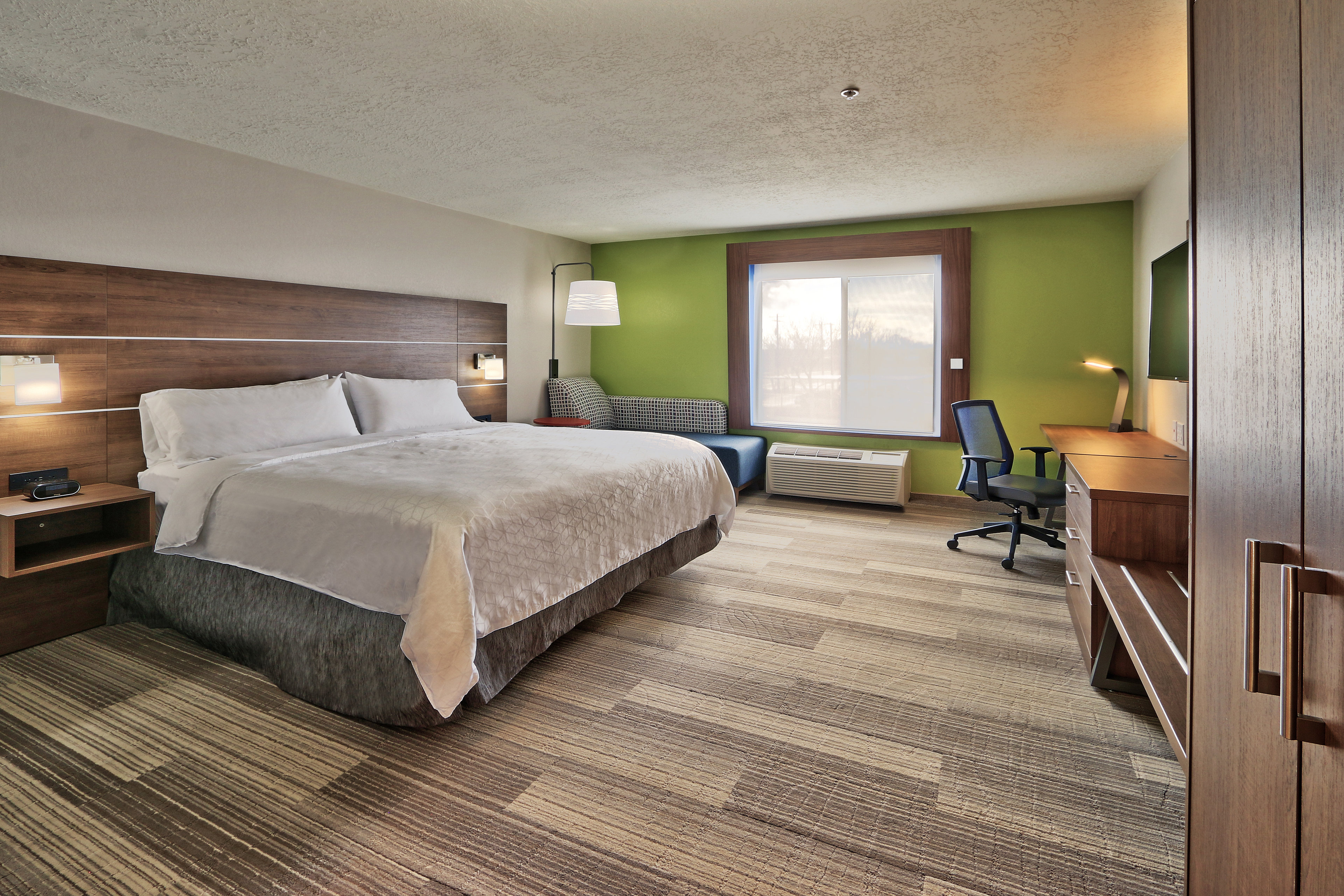 Holiday Inn Express Socorro 20/60