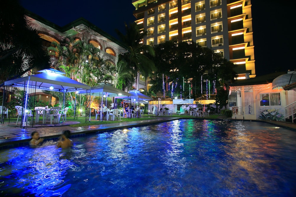 Orchid Inn Resort 3/57