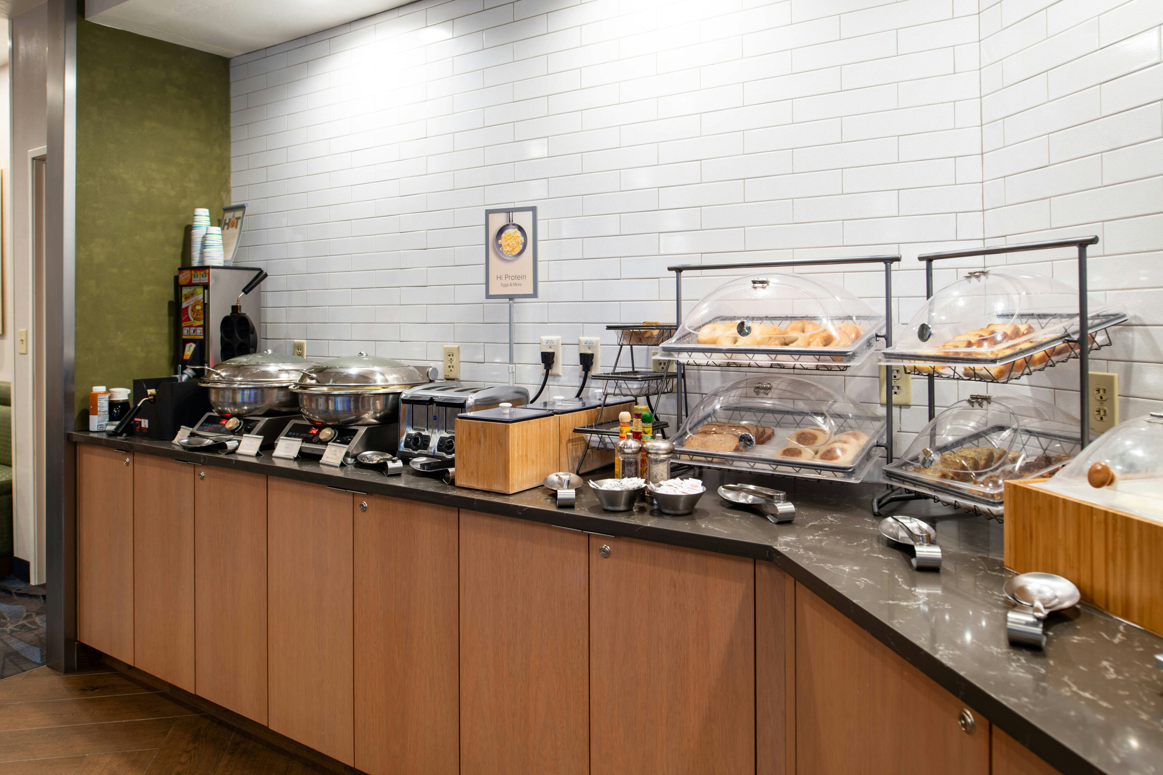 Fairfield Inn Suites By Marriott Beloit 17/26
