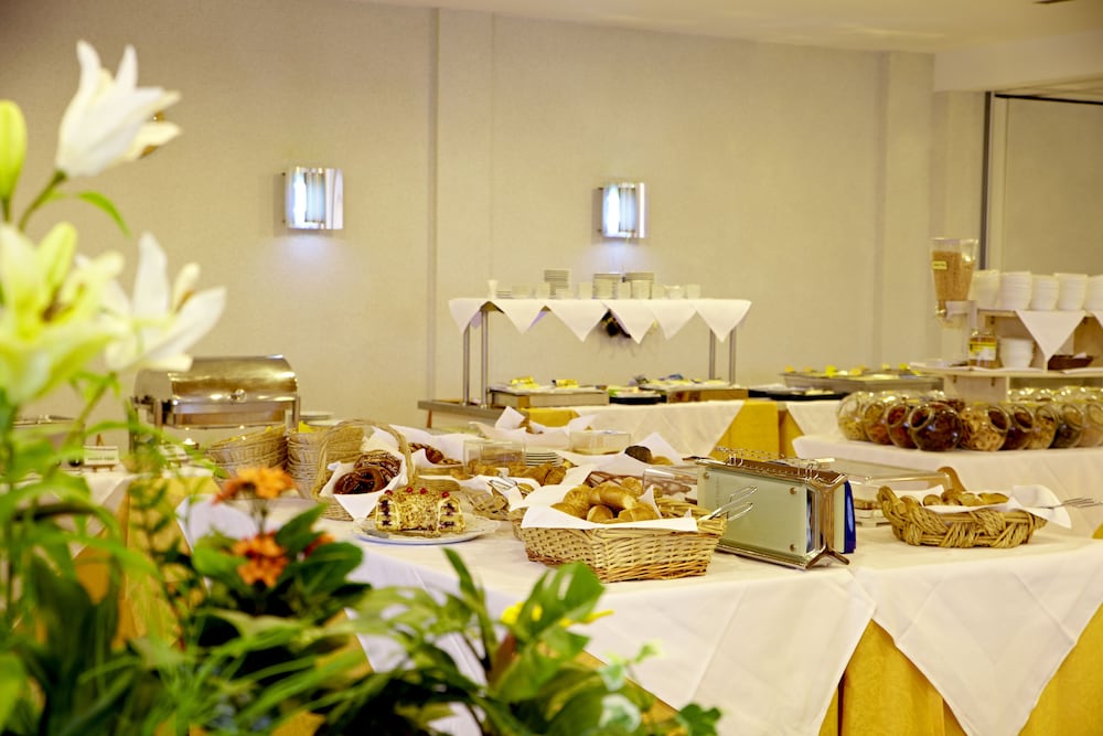 Hotel-Restaurant Sonnenhof 35/39