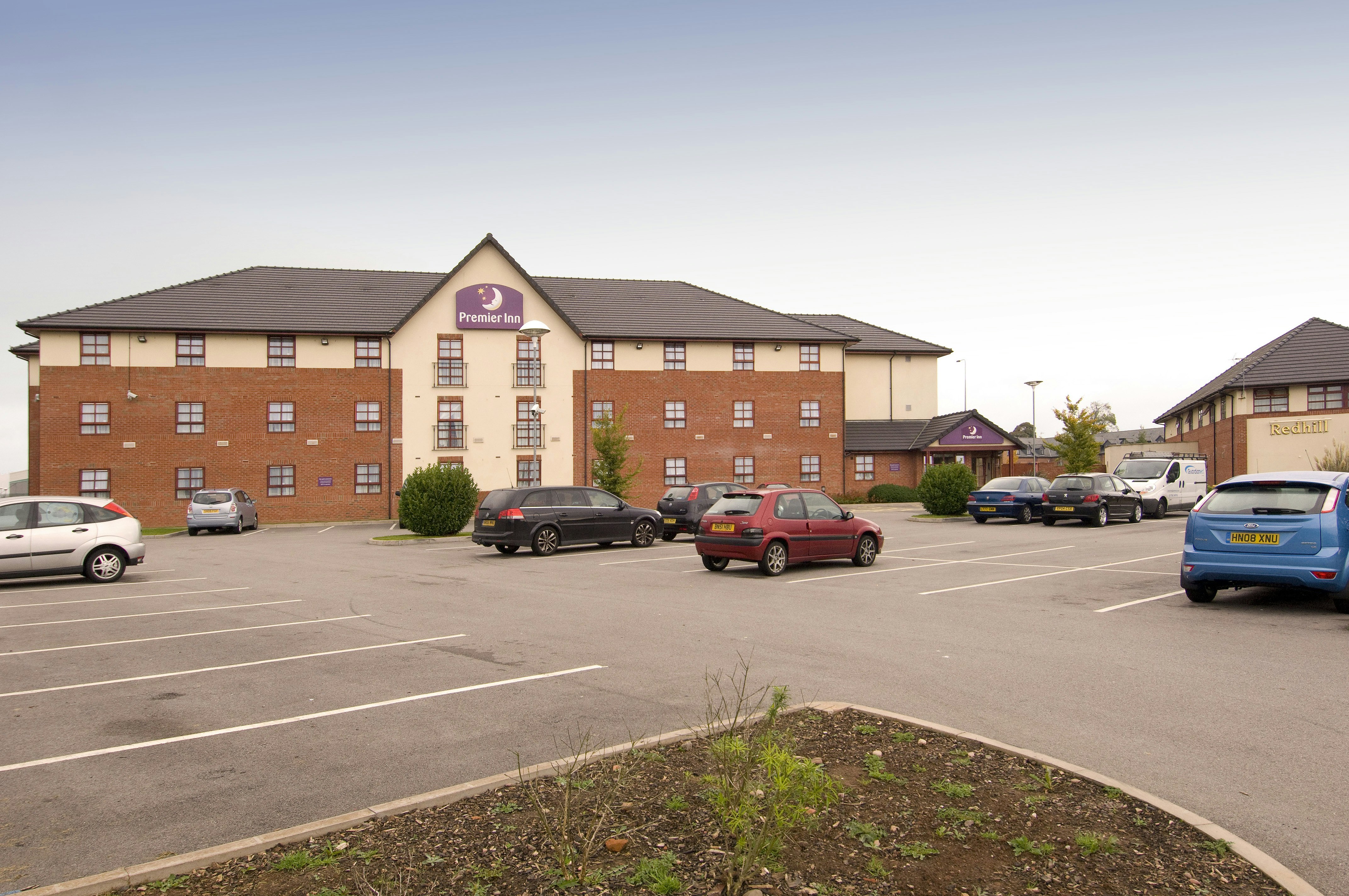 Premier Inn Stafford North (Spitfire) 21/25
