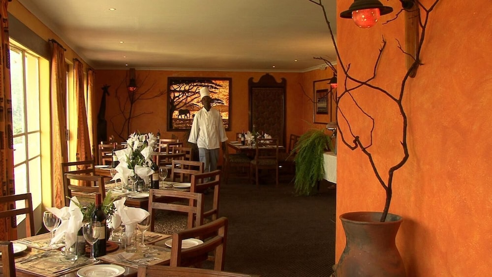 Emafini Country Lodge 34/57