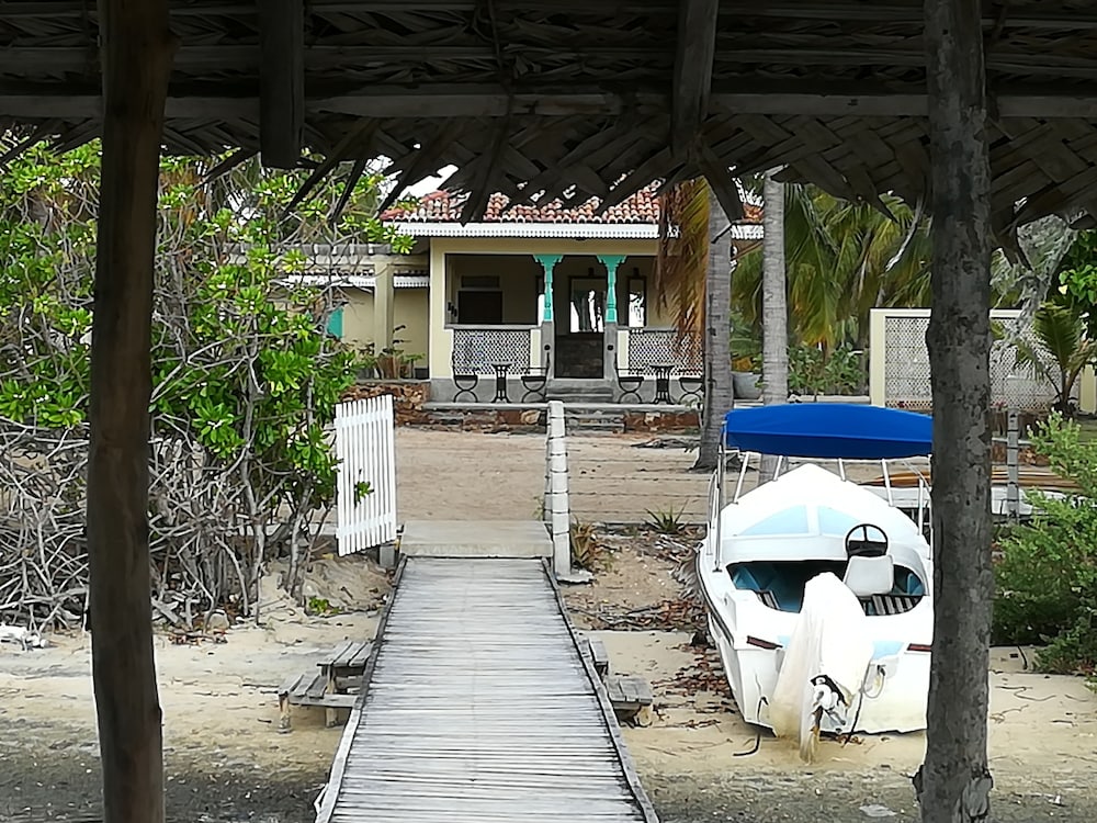 Villa Setha Wadi 37/41