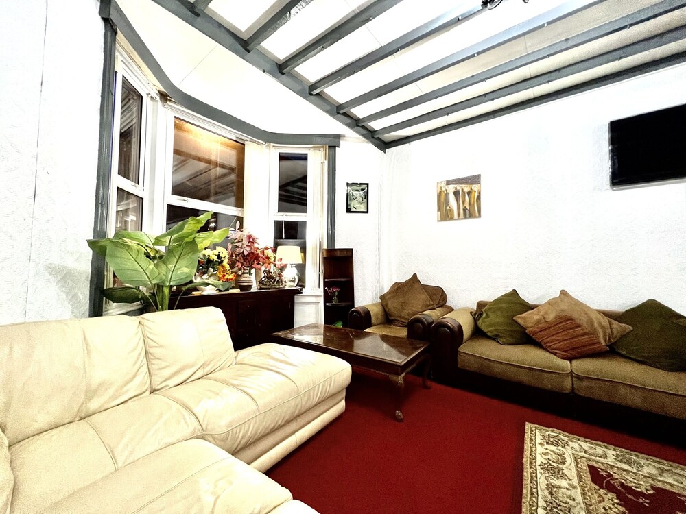 Blackpool Central Hotel 37/50