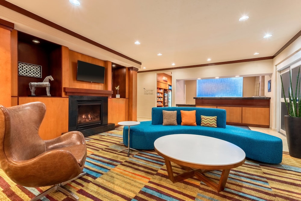Fairfield Inn Suites Stevens Point 19/27