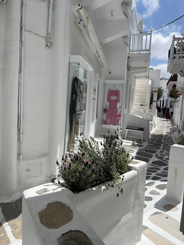 Fresh Boutique Hotel 45/58