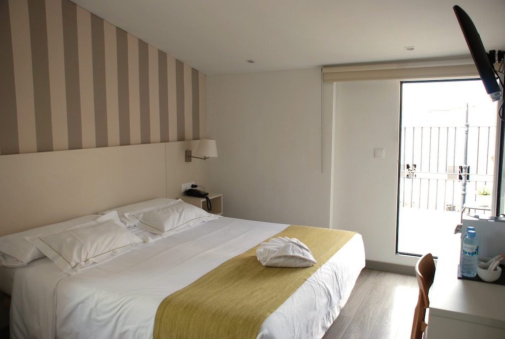 ROOM, DOUBLE BED, TERRACE