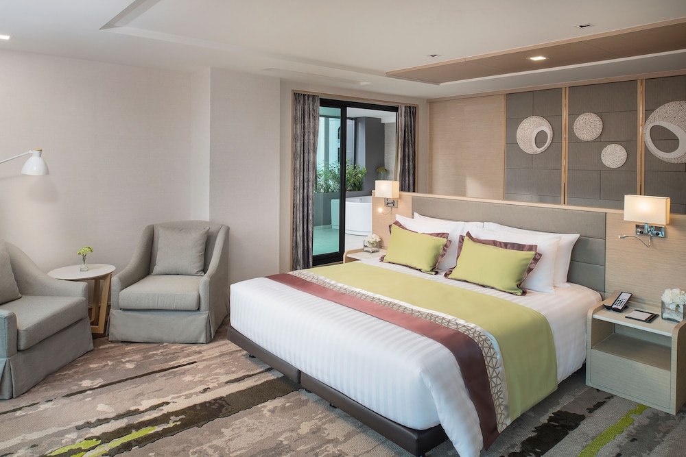 Solitaire Bangkok Sukhumvit 11 by Kingston Hotels 11/73