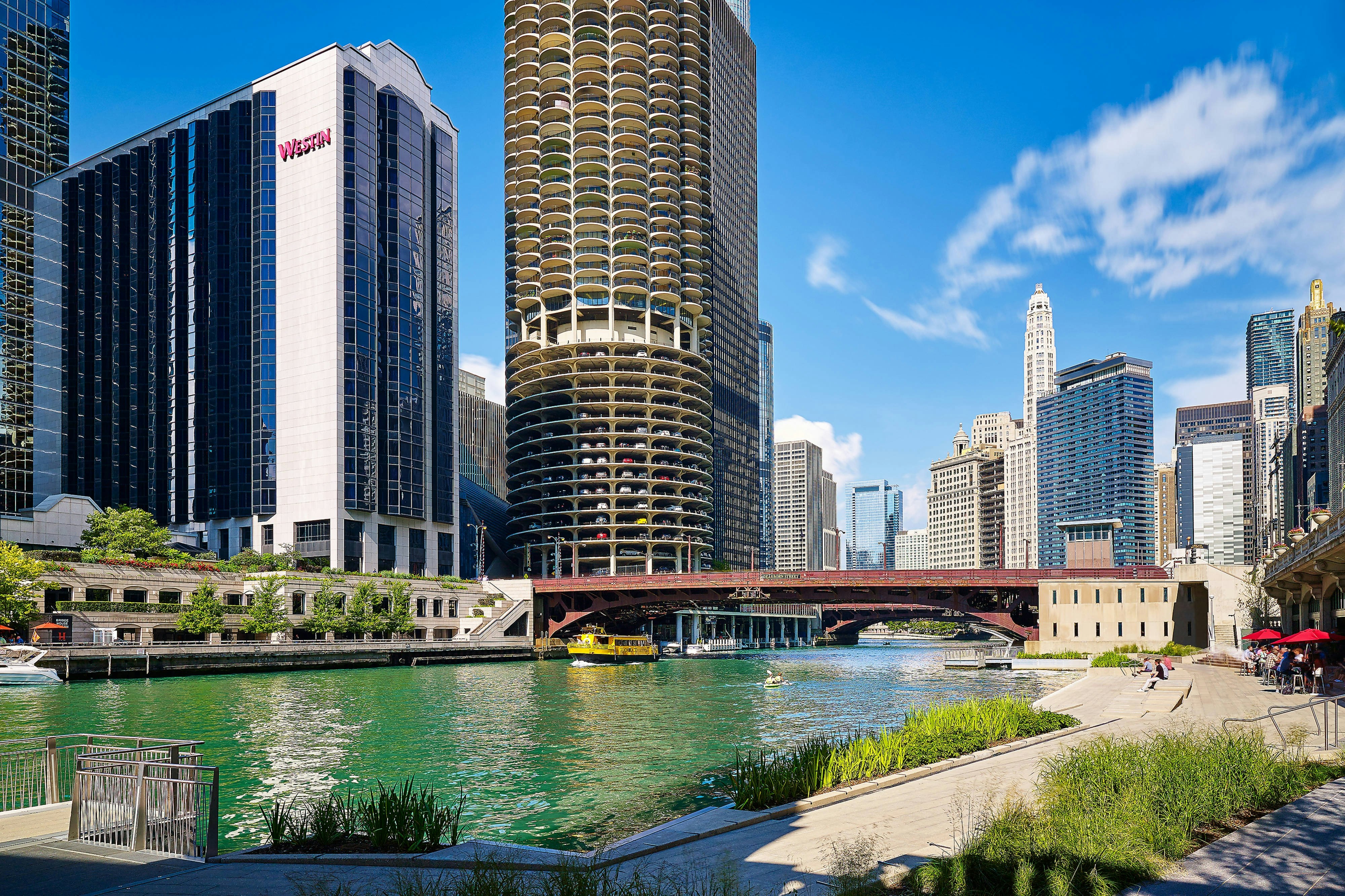 Westin Chicago River North 56/56