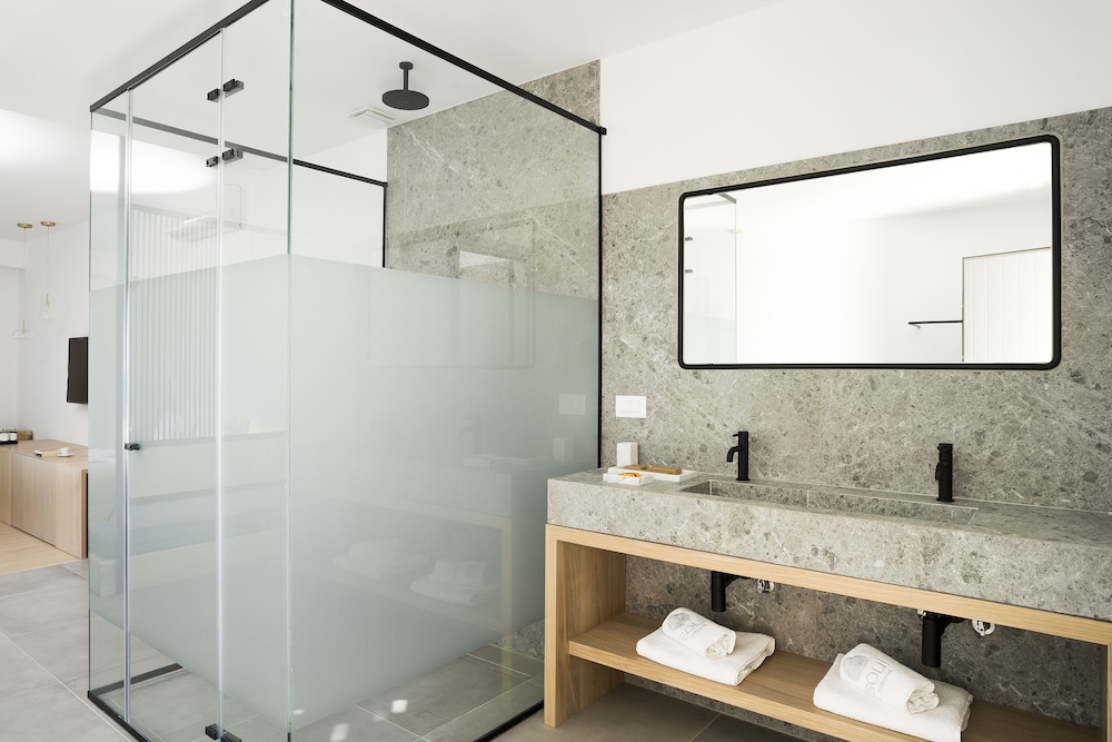 Mykonos Soul Luxury Suites 48/50