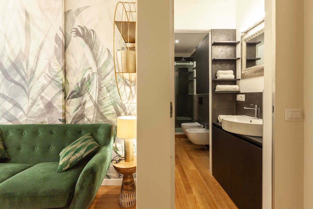 easyhomes - Vincenzo Monti 12/21