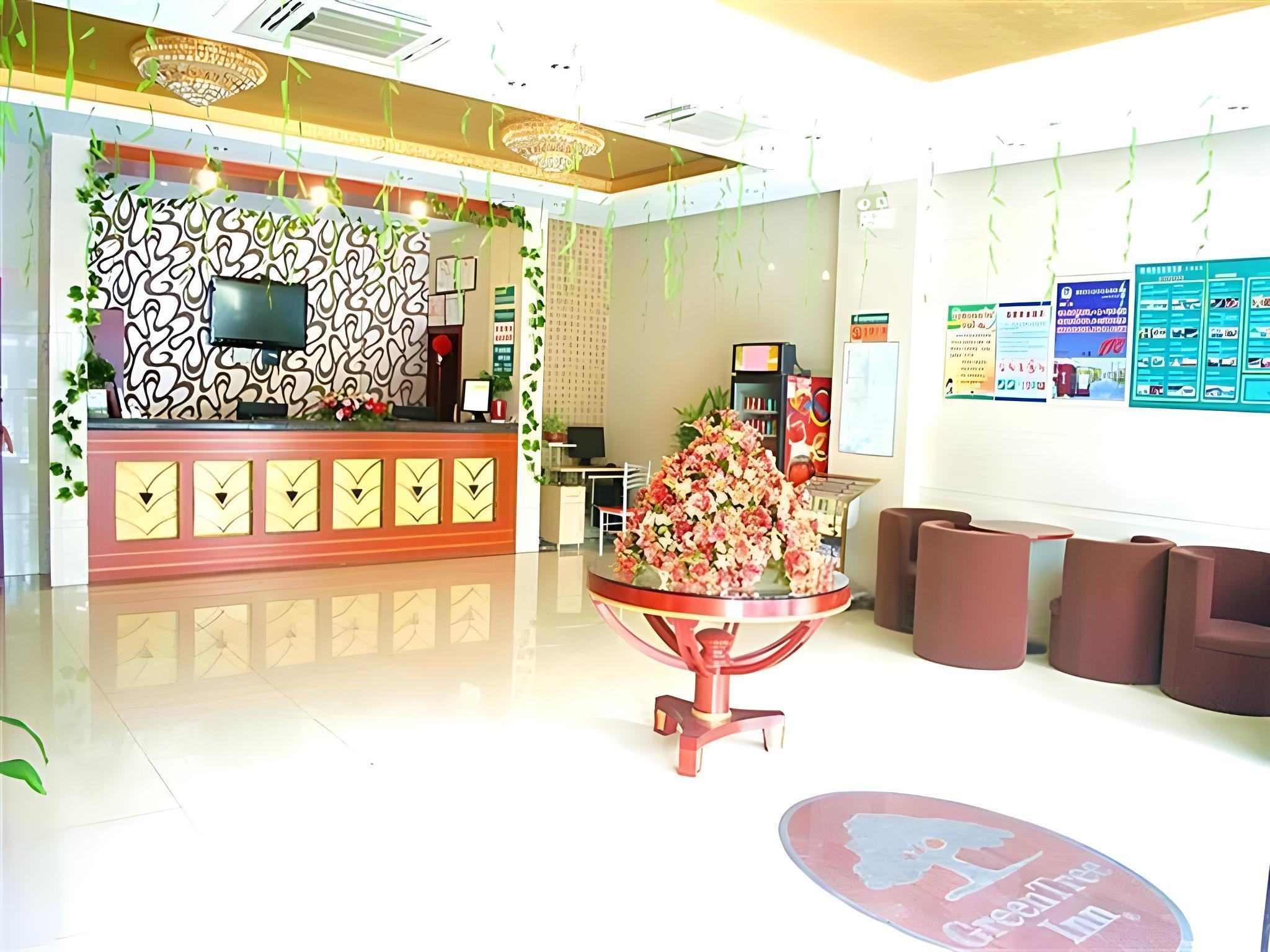 GreenTree Inn Yangzhou Wanda Plaza Baixiang Road Express Hotel 5/25