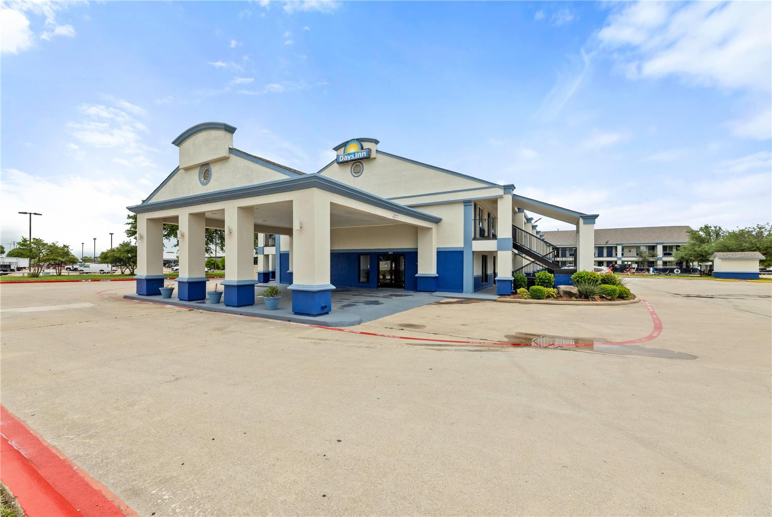 Days Inn by Wyndham McKinney 41/56