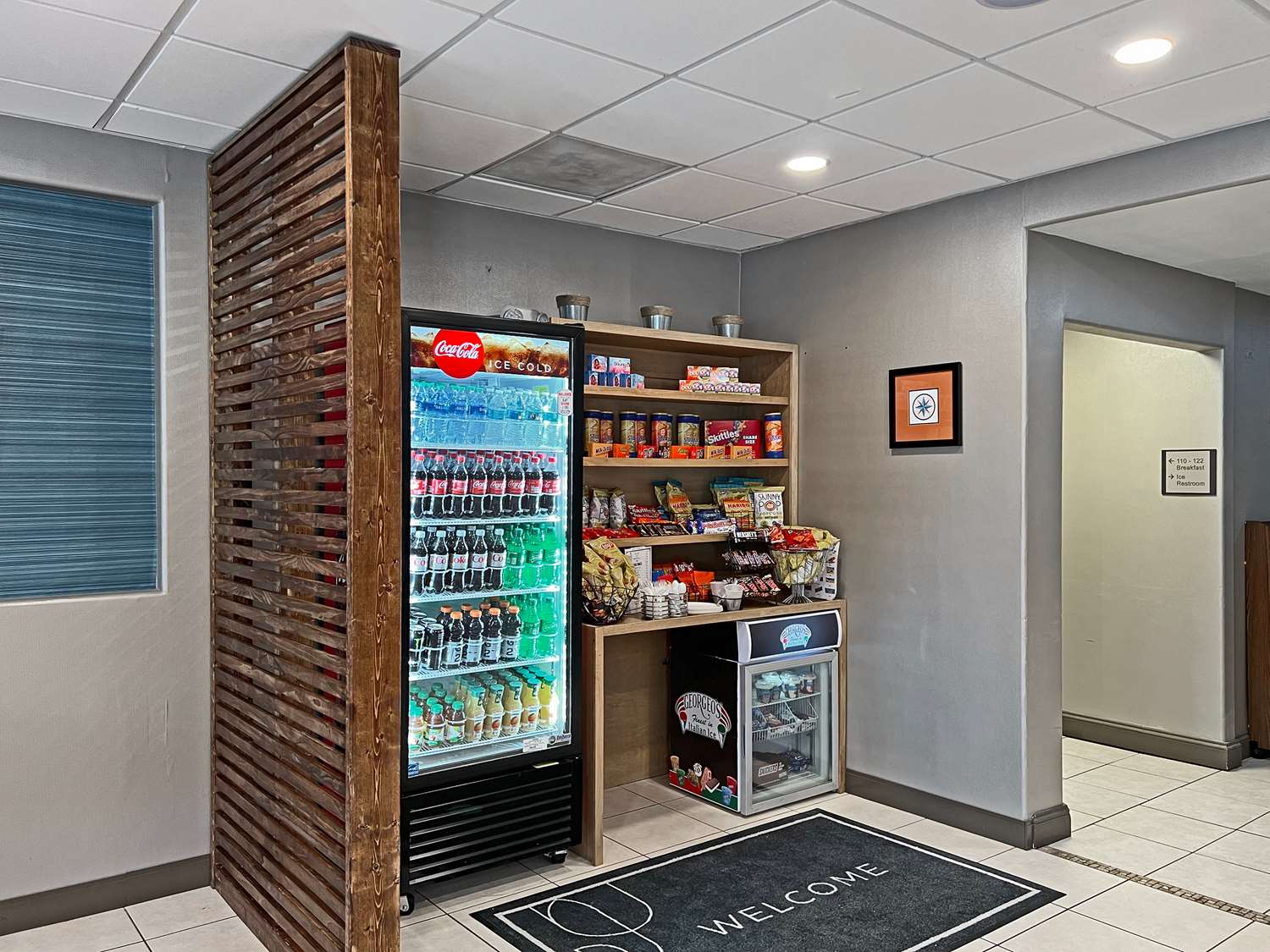 Country Inn & Suites by Radisson, Rehoboth Beach - Dewey 11/33