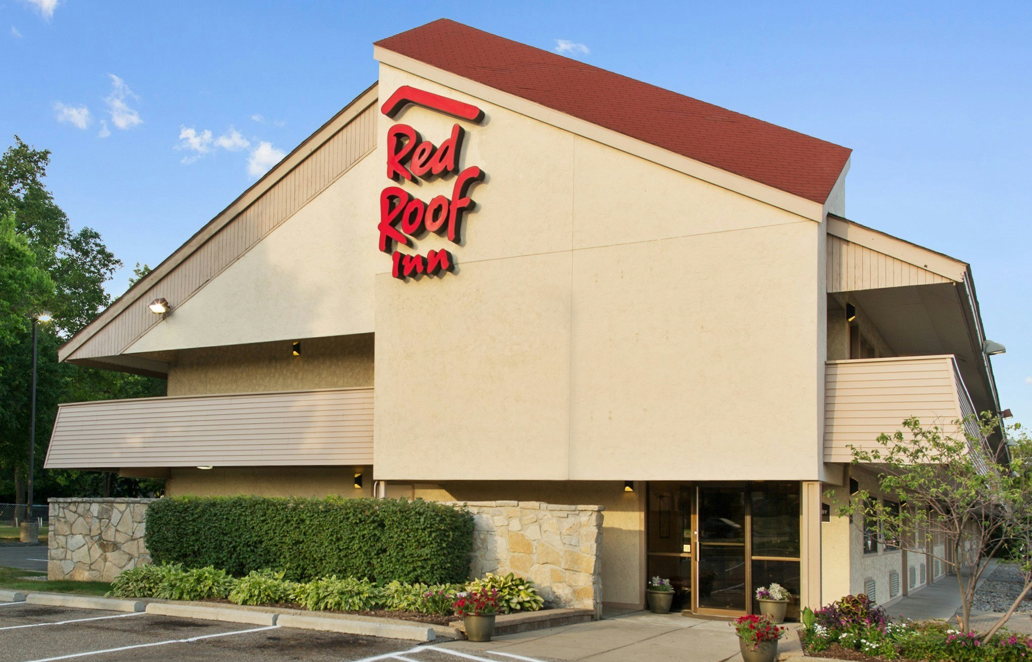 Red Roof Inn Detroit - Saint Clair Shores 5/22