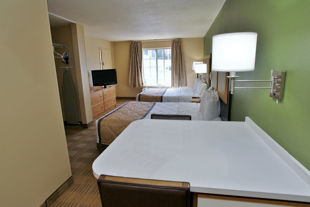 Extended Stay America Suites San Diego Fashion Valley 17/57