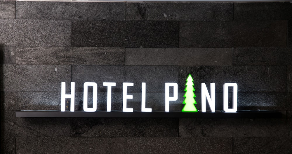 Hotel Pino 25/34