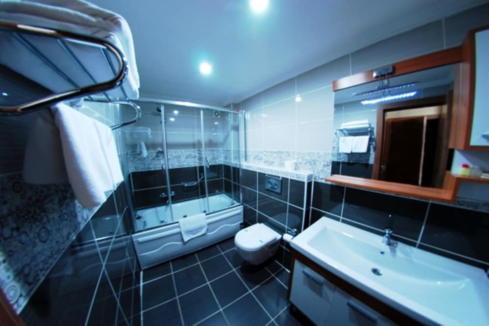 GRAND ZENTRUM HOTEL 34/34