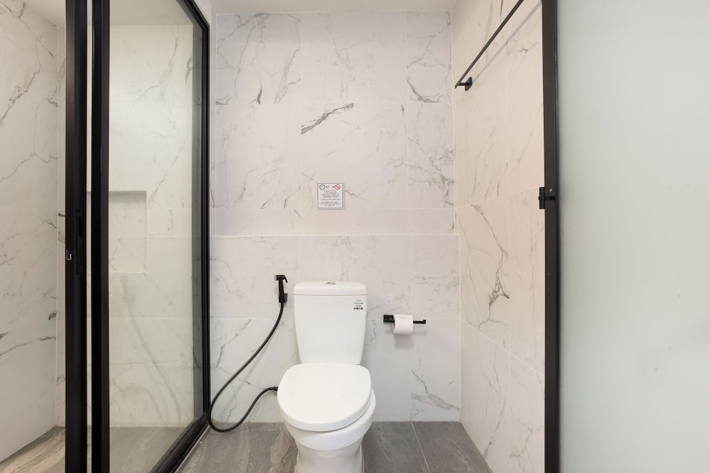 BOOK Design HOTEL -SHA Extra Plus 47/50