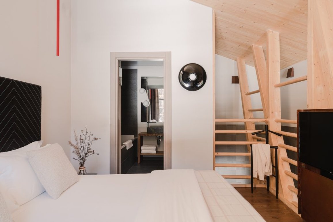 Campzero Active Luxury Resort 10/34