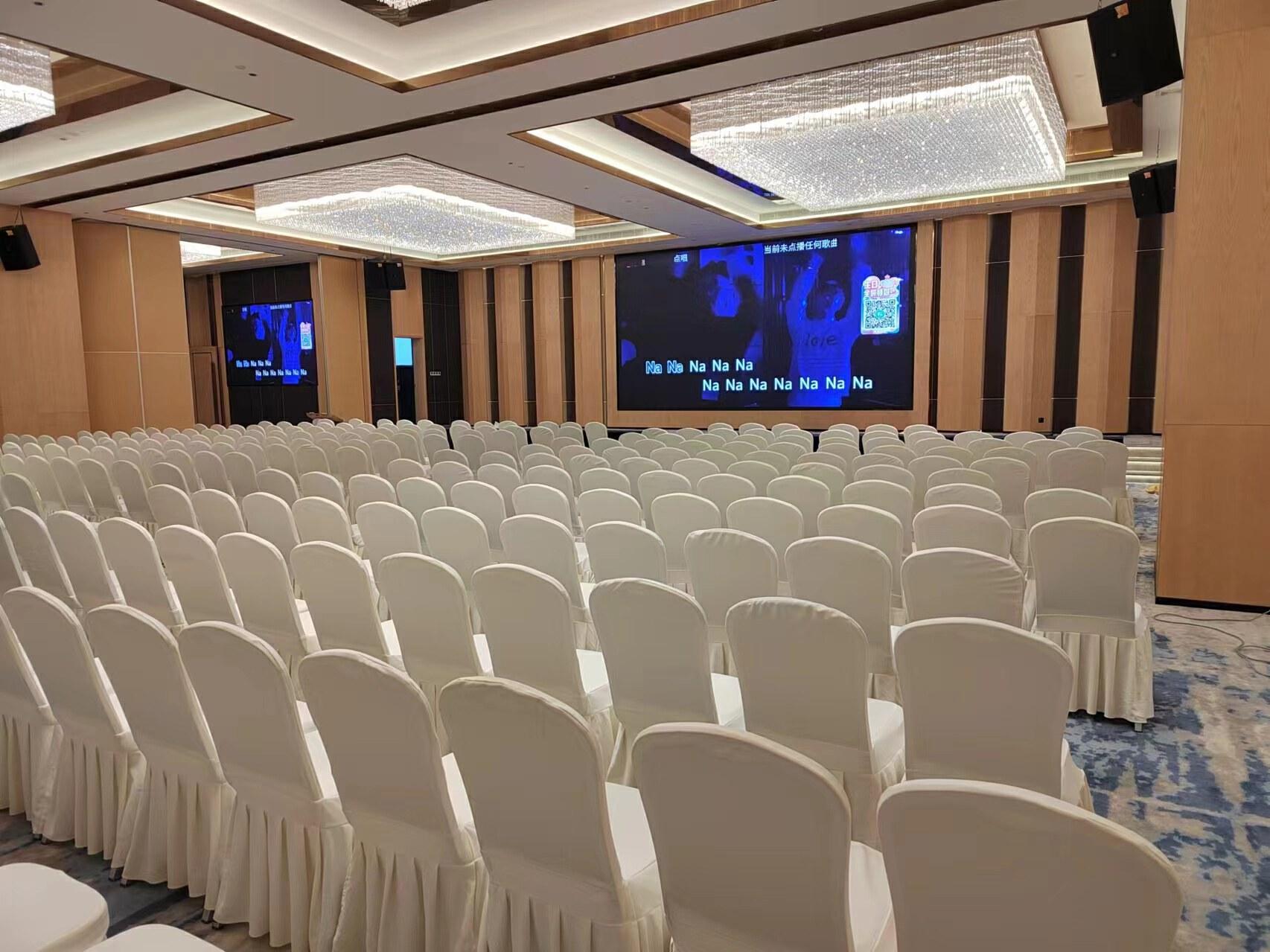 Vienna International Hotel (Chengdu Convention and Exhibition Center, Qilong Metro Station) 10/26