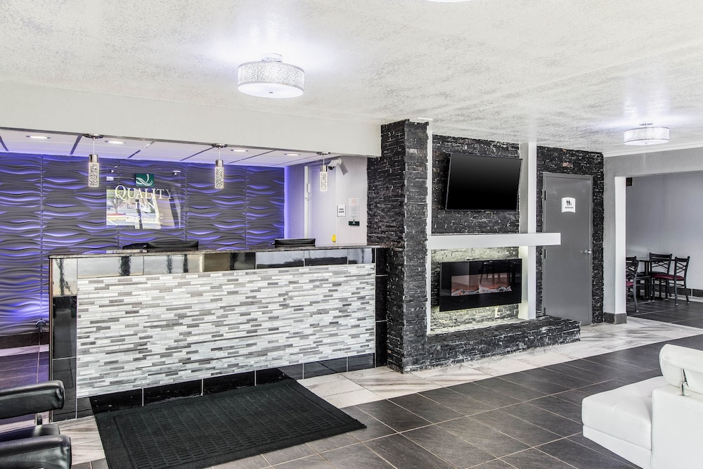 Quality Inn Forest City, NC 44/59