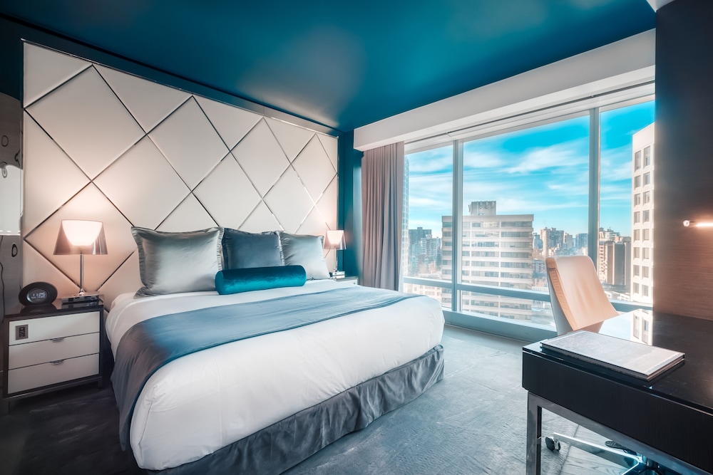 Paradox Hotel Vancouver 14/50